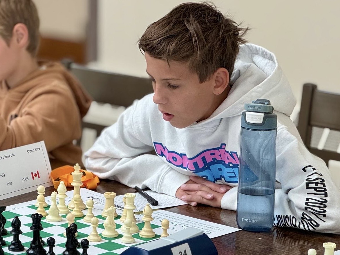 Кирилл за шахматной доской